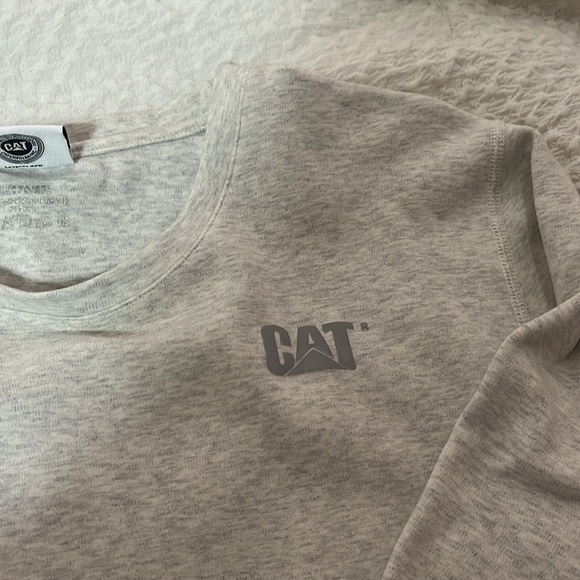 CAT long sleeve ! - Picture 2 of 2